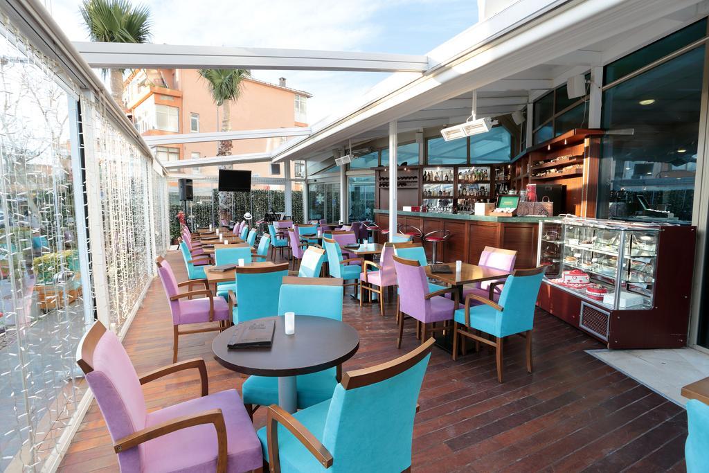 Eser Premium Hotel & Spa Büyükçekmece Exterior foto The Sky Bar