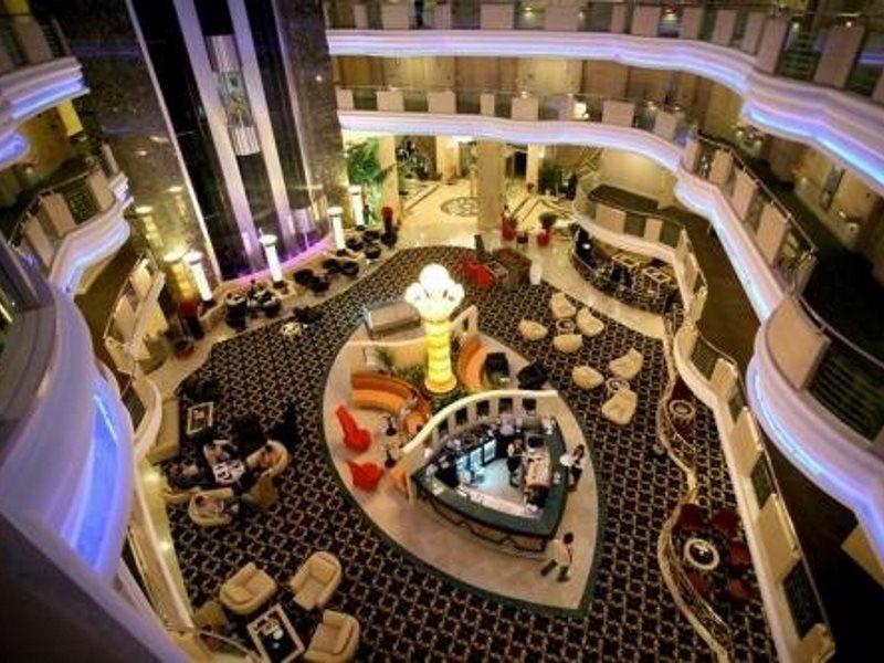 Eser Premium Hotel & Spa Büyükçekmece Exterior foto The lobby of the hotel