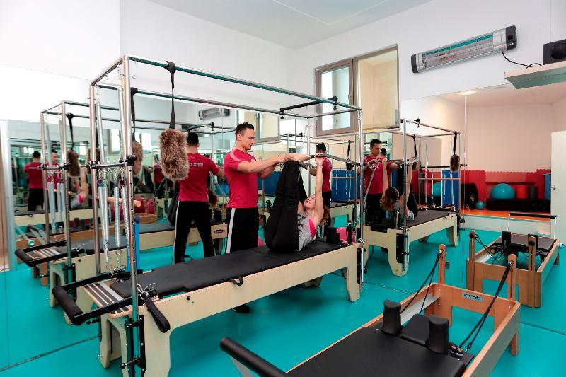 Eser Premium Hotel & Spa Büyükçekmece Exterior foto Pilates studio